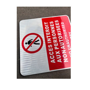 Señal de parada de tráfico rojo personalizable sin tablero de entrada de material de aluminio con Flecha de acero para <span class=keywords><strong>seguridad</strong></span> <span class=keywords><strong>vial</strong></span> - Product Image 4