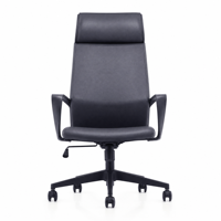Chaise de bureau à dossier haut en PU avec appui-tête, accoudoirs, siège rembourré et roulettes à cinq branches pour espace de travail exécutif