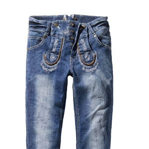 Jeans Trachten Bávaros Clásicos Personalizados - Product Image 1