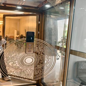 Ascenseurs au savoir-faire exquis, garantissant que chaque trajet est une expérience de tranquillité d'esprit. Conçu pour les moments de charge élevés et les applications lourdes - Product Image 6