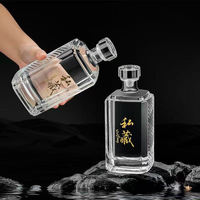 Bouteilles en verre carrées épaisses de 250 ml, 500 ml, 1000 ml pour whisky, vodka, tequila, vin, bouchonnées avec bouchon en liège - Vente en gros