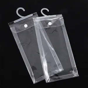 O costume da fábrica imprimiu sacos plásticos reciclados claros do vestuário com empacotamento do fato do gancho com gancho