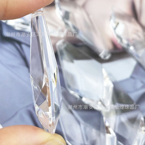 Pendentif épée en acrylique, forme diamant, attrape-soleil transparent, décoration de mariage, cadeau, fabriqué à Chaozhou - Product Image 3