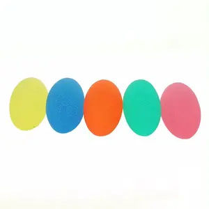 革新的な卵の形のボールストレス解消グリップおもちゃマッサージボール