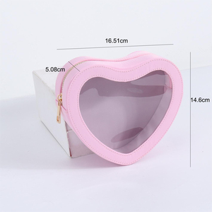 Sac de maquillage de voyage léger et tendance pour femmes Keymay, personnalisé, écologique, en PVC transparent avec fermeture éclair en forme de cœur - Product Image 6