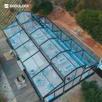 Tente de réception de luxe transparente avec structure noire et couverture en PVC transparent, en aluminium, pour banquets intérieurs et événements
