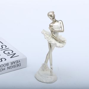 Sculpture en résine de danseuse dorée, <span class=keywords><strong>d</strong></span>écoration <span class=keywords><strong>d</strong></span>'intérieur moderne nordique pour salon, accessoires de <span class=keywords><strong>d</strong></span>écoration, objets de luxe pour la <span class=keywords><strong>d</strong></span>écoration de la maison - Product Image 3