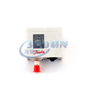 Danfoss Pressure <b>Controller</b> KP1/2/5/6/15 G1/2 SPDT Refrigerant IP54 Plastic Refrigeration Use - Product Image 1