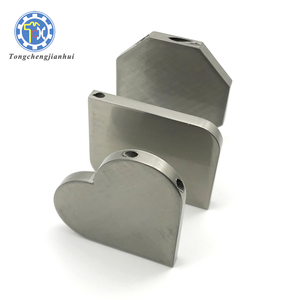 Etiquetas de Identificación para Perros de Acero Inoxidable Estampadas en Metal Personalizadas al por Mayor, en Blanco o de Aluminio Anodizado - Product Image 2