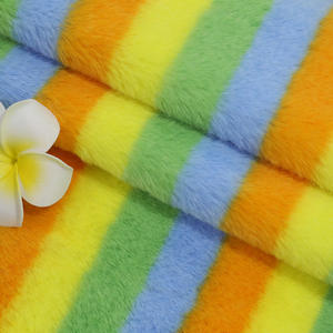 2021 Neuer Regenbogen-Kaninchenhaar-Plüschstoff 100% Polyester Hochwertig Großhandelspreis für Spielzeug und Bekleidung mit Gestrickter Rückseite - Product Image 3