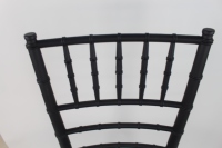 Nouvelles chaises de mariage en gros, empilables, en plastique, pour événements extérieurs et jardins, utilisées pour la vente