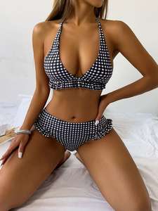 Maillot de bain bikini sexy, vente chaude de la saison, maillot de bain en nylon et polyester pour femmes avec coussinets de poitrine pour la course à pied, le fitness et la danse. - Product Image 3