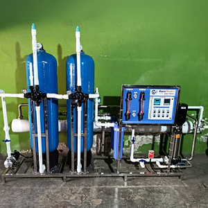 AQUASHAKTI 3000 L/heure, station de purification d'eau RO commerciale avec contrôle PLC et pompe - Product Image 1