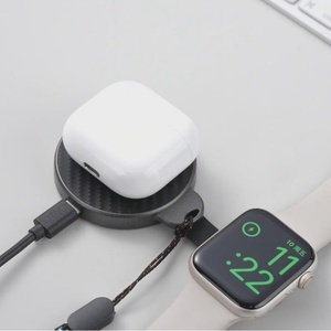 Caricabatterie Wireless 2 in 1 Pieghevole Multifunzionale di Lusso per <span class=keywords><strong>iPhone</strong></span> 15 Pro <span class=keywords><strong>Max</strong></span>, 15W, Formato Mini Portatile con Cordino - Product Image 3