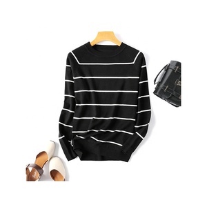 Fabricants de tricots sur mesure, nouvelle collection automne-hiver, col rond, manches longues, <span class=keywords><strong>pull</strong></span> en laine marine <span class=keywords><strong>rayé</strong></span> noir et blanc pour femmes - Product Image 6