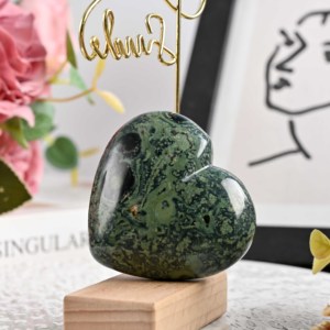 Venta al por mayor de piedras de jaspe Kambaba en forma de corazón, talladas en cristal natural pulido, para regalo. - Product Image 6