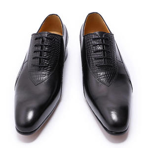 Chaussures habillées Oxford de luxe pour hommes, idéales pour mariages, festivals et soirées – Chaussures et Oxfords en cuir pour hommes, fabriquées à la main et de haute qualité - Product Image 5
