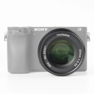 7artisans 35mm F0.95 Lente de enfoque manual de APS-C para cámaras E-mount, <span class=keywords><strong>FX</strong></span>, Z, M4/<span class=keywords><strong>3</strong></span>, y de cámara de visión de cámara. - Product Image 4