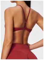 Soutien-gorge de sport sans couture à fines bretelles spaghetti pour femme avec logo personnalisé, col en V, extensible, pour yoga, entraînement, fitness, athlétisme