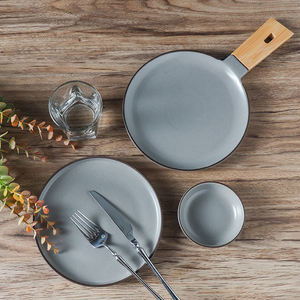 Set Peralatan Makan Keramik Modern Bentuk Tidak Beraturan Gaya Eropa Tahan Lama Tahan Panas Piring Dessert Keramik Kustom - Product Image 1