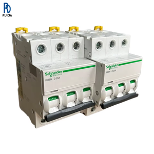 เบรกเกอร์ขนาดเล็ก3P MCB B6A IC65N 3A เบรกเกอร์วงจรขนาดเล็ก3P โค้ง Z Mutai การรั่วไหลสามารถปรับได้ - Product Image 1