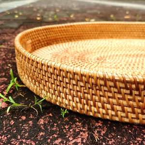 ถาดเก็บของทรงรีหวายสานมือแบบรักษ์โลก สำหรับห้องนั่งเล่น ห้องครัว ใช้จัดระเบียบบนเคาน์เตอร์ ใช้ได้ทั้งภายในและภายนอกอาคาร - Product Image 5