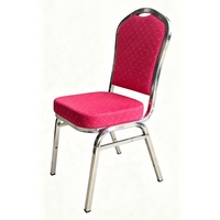 Chaise de banquet empilable en acier inoxydable 304 avec revêtement en tissu rouge pour mariage, hôtel, événement, salle à manger