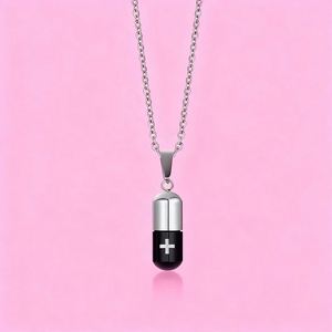 Unisex Altın Kaplama Hap Açılabilir Kolye Paslanmaz Çelik Kapsül Hip Hop Külleri veya Parfüm İçeren Hediye Aile Kolyesi - Product Image 4