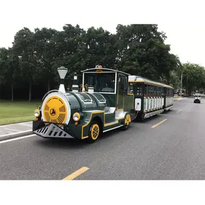 Set kereta listrik, jalur lokasi klasik dengan asap dioperasikan oleh baterai mainan kereta