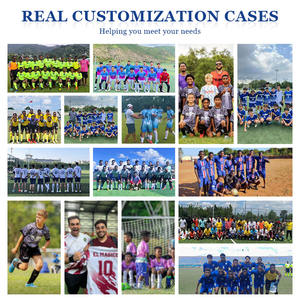 Conjunto de Ropa Deportiva de Fútbol Personalizada 100% Poliéster, Camiseta Deportiva de Fútbol de Secado Rápido para Hombre, Camisetas de Fútbol Retro Personalizadas - Product Image 4