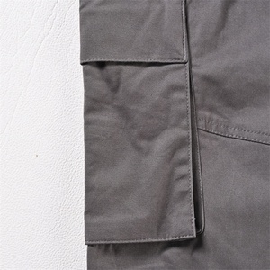 กางเกงขายส่งคุณภาพสูงทรงขากระดิ่งสำหรับผู้ชาย เป็นมิตรกับสิ่งแวดล้อม ระบายอากาศได้ดี มีเชือกผูก ปรับขนาดได้ มีกระเป๋าหลายช่อง ทันสมัย - Product Image 6