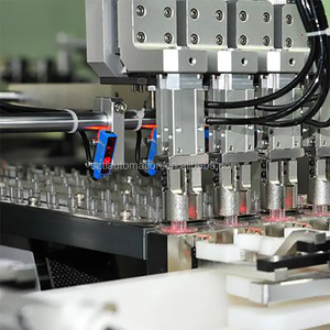 La seringue hypodermique jetable en plastique médical ou le collecteur médical de pp partie la chaîne de montage personnalisation de machine ou d'équipement - Product Image 2