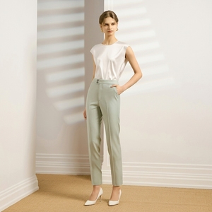 Chemise élégante en satin d'acétate pour femmes, boutonnée, <span class=keywords><strong>sans</strong></span> manches, pour le <span class=keywords><strong>travail</strong></span>, le bureau et les occasions professionnelles - Product Image 1