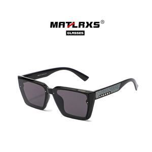 Gafas de sol rectangulares Matlrxs Fashion para mujer Uv400 con protección solar de borde completo 90194 - Product Image 4