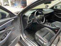CX-30 Mazda 2021 bekas grosir dengan kursi kulit kemudi kiri kualitas konstruksi andal dan jaminan berkendara nyaman