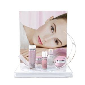 Présentoir de comptoir cosmétique en acrylique Organisateur de maquillage élégant pour bouteilles de soins de la peau <span class=keywords><strong>Boutique</strong></span> de beauté et magasin de détail - Product Image 1