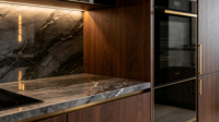 Meubles de cuisine modernes haut de gamme sur mesure, armoire pour appareils électroménagers encastrés, éclairage LED, armoire en verre pour projets résidentiels, vente en gros