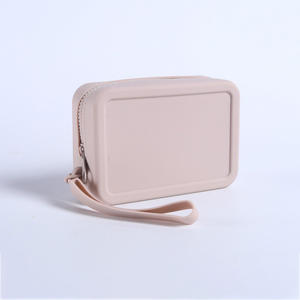 Vente en gros, plusieurs couleurs disponibles, sac de rangement en silicone portable, mignon, pour voyage, cosmétiques, écouteurs, rouge à lèvres, pièces de monnaie, mini sac - Product Image 2