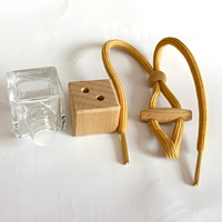 Diffuseur d'air frais carré en verre de 8 ml pour voiture avec clip de ventilation, surface estampée à chaud, flacon vide pour huiles essentielles et parfums