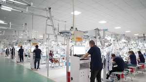 Herren benutzer definierte Basketball-Trikot personal isierte sublimierte Druck Team Uniformen Jugend Groß bestellungen Großhandel mit kostenlosem Logo-Design - Product Image 3