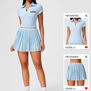 Ensemble de tennis et de fitness à manches courtes avec jupe-short intégré taille haute et col polo – Collection très prisée - Product Image 1