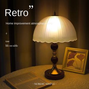 Lámpara de mesa de Control táctil LED nórdica moderna, venta al por mayor, pantalla de Metal rosa, aluminio inalámbrico para Hotel, restaurante, diseño recargable - Product Image 3