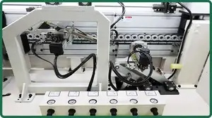 ماكينة ربط الحواف بتخفيضات كبيرة ، آلة ربط الحواف الأوتوماتيكية بالكامل مع تشذيب الزاوية