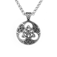 Kalung Liontin Pria Anti Karat Tahan Air Gaya Vintage Viking Irlandia Simpul Konsentris Baja Tahan Karat 316L Grosir Perhiasan
