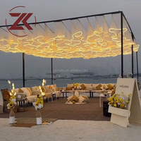 Rideau de mariage ZKAI en forme de S, bande lumineuse LED romantique pour fête de mariage, draperie de plafond pour décoration d'événements