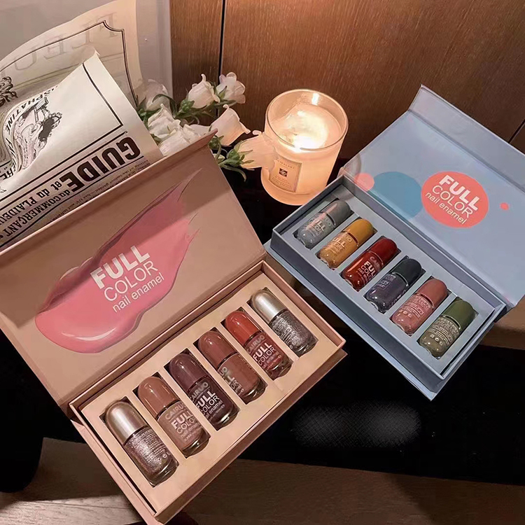 luxury holographic 25mm eyelashes with custom eyelash earrings keychain packaging box