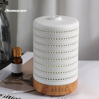 Diffuseur d'arômes en céramique blanche à rayures, parfum de Noël de marque Aromacare, aromathérapie pour la maison
