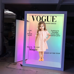 Logiciel de création de collages - Boîte photo pour magazine avec fonction multi-prises pour des arrangements créatifs et des impressions sur feuille unique - Product Image 4