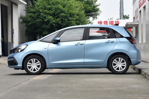 <span class=keywords><strong>Honda</strong></span> Fit 2022 1.5L CVT Fashion Skylight Edition Berline Volant à Gauche Intérieur Sombre Sièges en Cuir Toit Panoramique <span class=keywords><strong>Voiture</strong></span> d'<span class=keywords><strong>Occasion</strong></span> - Product Image 3