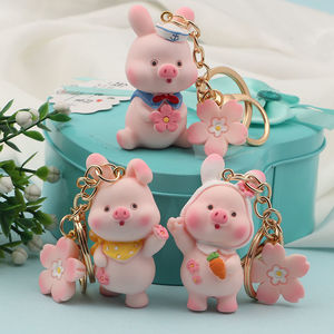 Adorable porte-clés <span class=keywords><strong>cochon</strong></span>, <span class=keywords><strong>cochon</strong></span> en résine avec carotte/écharpe/tenue de marin, accessoire tendance pour sac à dos/clés - Product Image 4